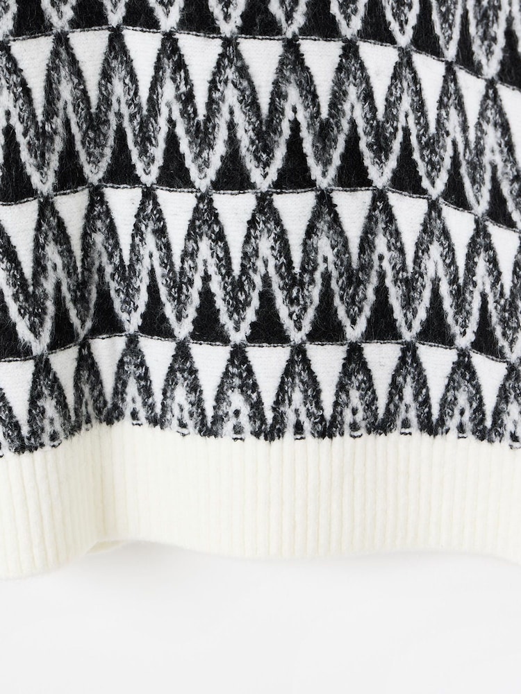 Oliver Bonas Black Zig Zag Knitted Jumper - Image 9 of 9