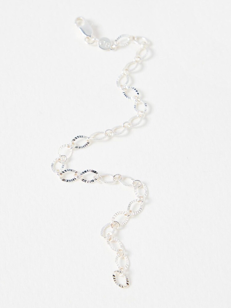 Oliver Bonas Silver Tone Nivia Textured Links Chain Bracelet - Image 2 of 3 Oliver Bonas Silver Tone Nivia Textured Links Chain Bracelet - Image 2 of 3