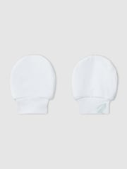 Reiss White Olyv Hat, Bib And Mittens Set - Image 4 of 5
