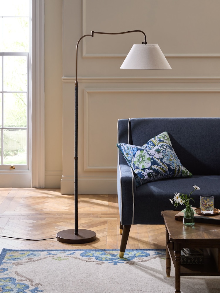 Nina Campbell Antique Brass/Black Sagano Floor Lamp - Image 2 of 5