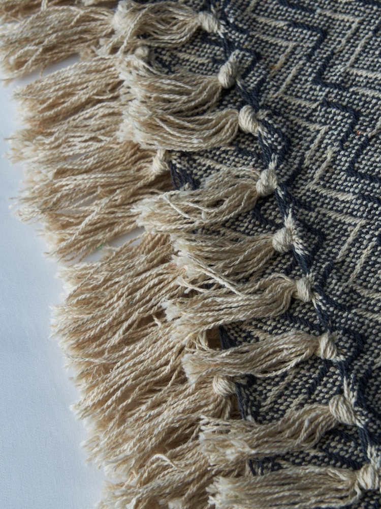 BHS Grey Fabian Herringbone Design Throw - Image 2 of 4 BHS Grey Fabian Herringbone Design Throw - Image 2 of 4