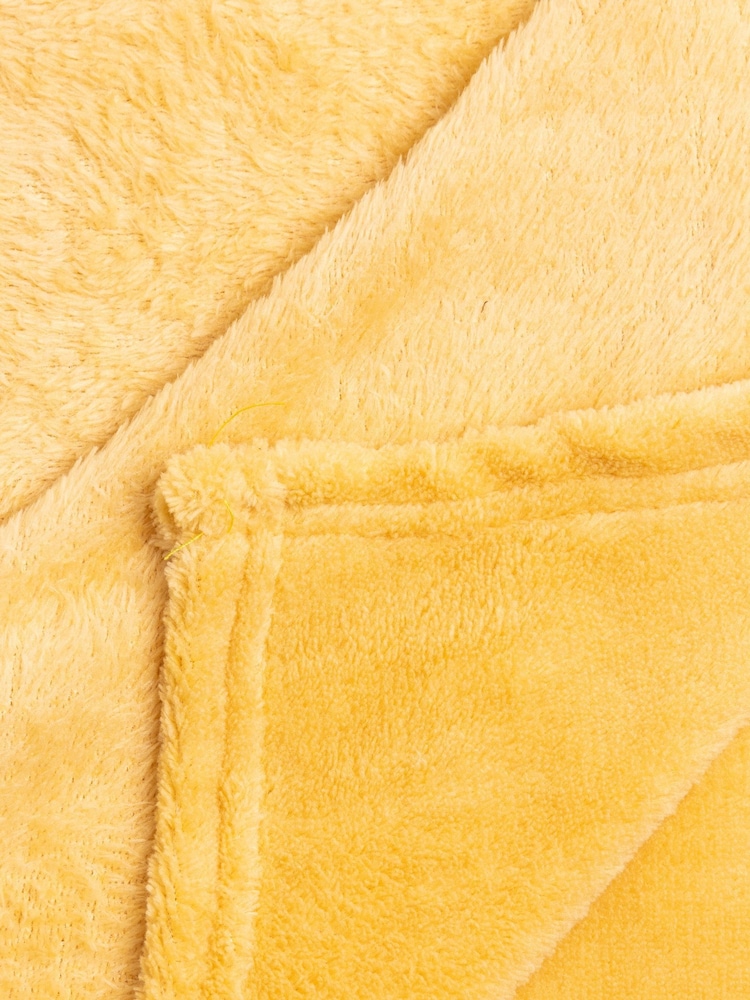 BHS Ochre Microfleece Throw - Image 4 of 4