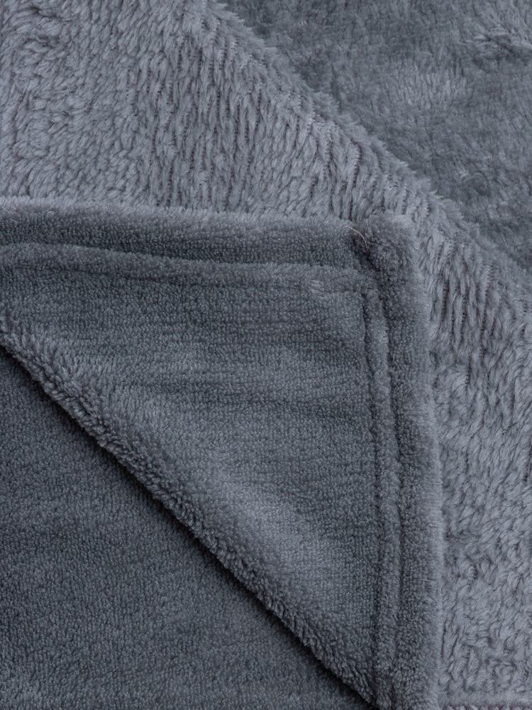 BHS Charcoal Microfleece Throw - Image 4 of 4