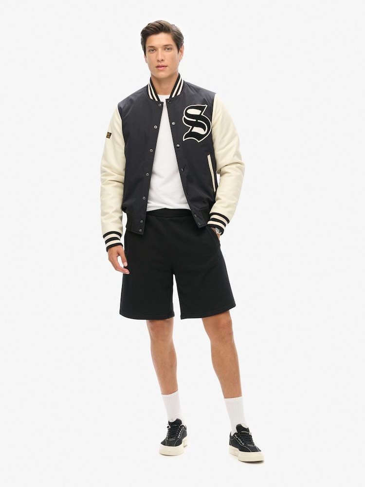 Черный - Трикотажные шорты с логотипом Superdry Essential - Изображение 1 из 7