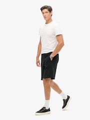 Черный - Трикотажные шорты с логотипом Superdry Essential - Изображение 5 из 7