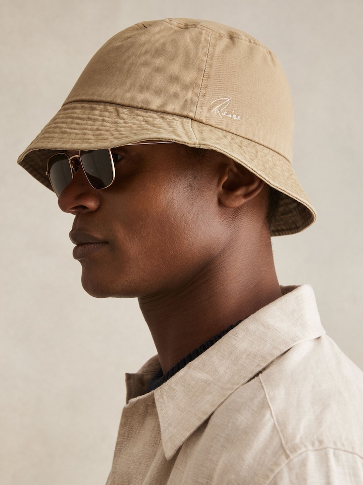Camel - Reiss Cyrus Cotton Logo-Embroidered Bucket Hat - Изображение 2 из 4