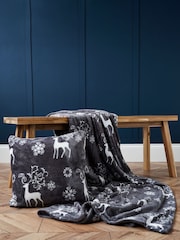BHS Grey Christmas Stag Throw - Image 3 of 6