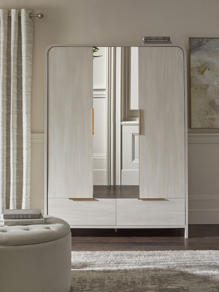 Mia Kleiderschrank in Eichenoptik - Bild 1 von 8 Mia Kleiderschrank in Eichenoptik - Bild 1 von 8