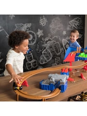 Monster Jam Supercharge Speedway Playset - Image 4 of 6