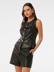 Forever New Kim Oberteil aus veganem Leder mit Knopfleiste vorne - Bild 1 von 5
