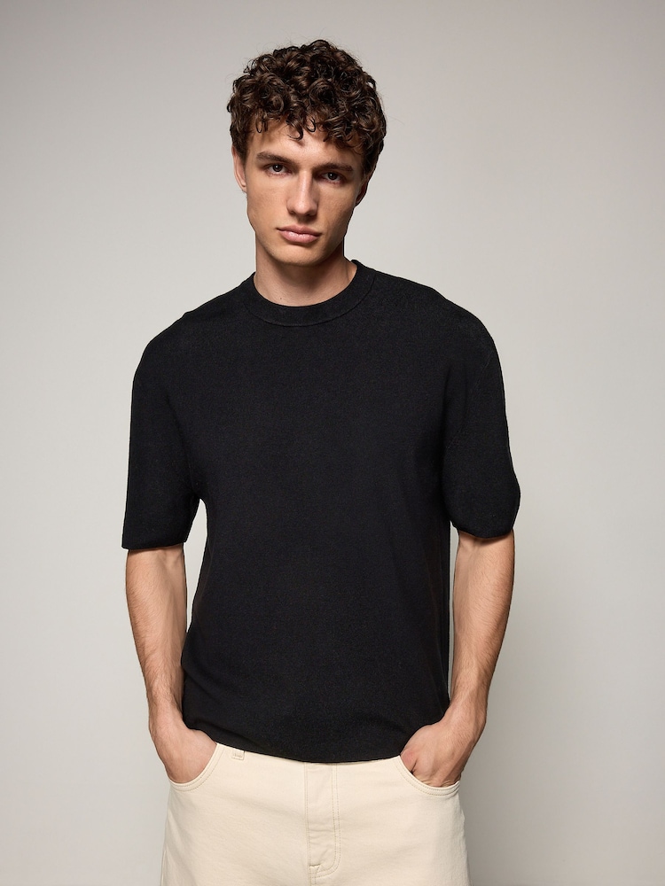 Black EDIT Relaxed Fit Short Sleeve Premium Knitted Crew T-Shirt - Image 2 of 7