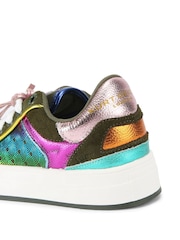 Kurt Geiger London Kids Green Mini Southbank Tag Trainers - Image 3 of 4