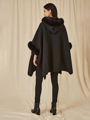 Yumi Black Cape With Luxe Faux Fur Trim And Lining Poncho - Image 4 of 5
