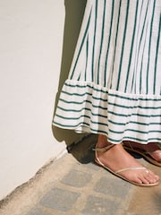 Verde/crudo - Vestido a media pierna de verano con volantes y estampado de palabra de honor - Imagen 5 de 8
