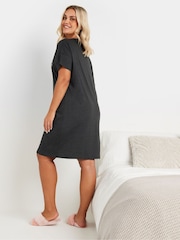 Yours Curve Grey Wellness Sleep T-Shirts 2 Pack - Image 4 of 8