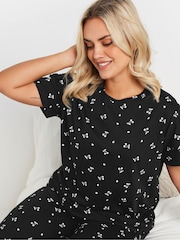 Yours Curve Heart 100% Cotton Cherries Tapered Pyjamas Set - صورة 4 من 5