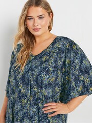 Yours Curve Blue Abstract Pleated Front Swing Top - Image 5 of 6