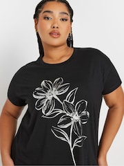 Yours Curve Black Placement Sketch Flower Print T-Shirt - Image 4 of 5