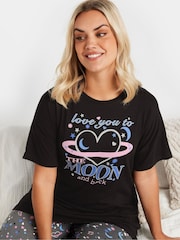 طقم من بيجامة بأساور بتصميم The Moon And Back من Yours Curve - صورة 4 من 5