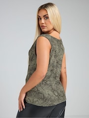 Yours Curve Green Limited Snake Top - Image 5 of 6