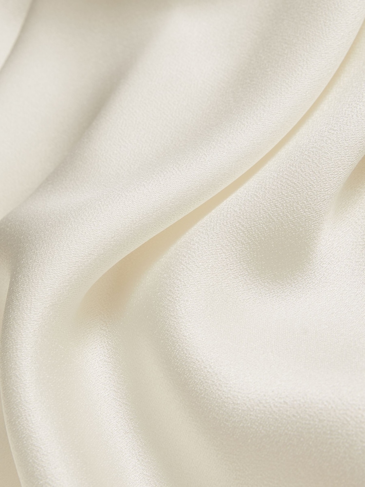 לבן - Reiss Clemence Atelier Duchess Satin Bridal Maxi Dress - Image 6 of 7