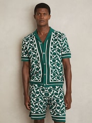 Grün/Weiß - Reiss Edmonds Abstract Pattern Towelling Shirt - Image 1 of 5