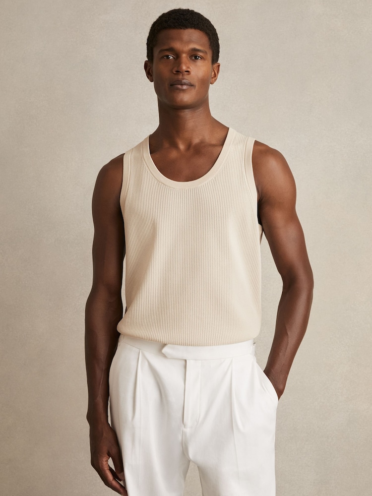 Reiss Off White Watson Textured Crew Neck Ribbed Vest - Image 1 of 6