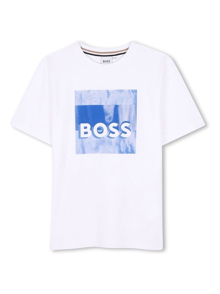 تيشِرت بكُم قصير مزيّن بشعار غرافيكي من BOSS - صورة 2 من 3
