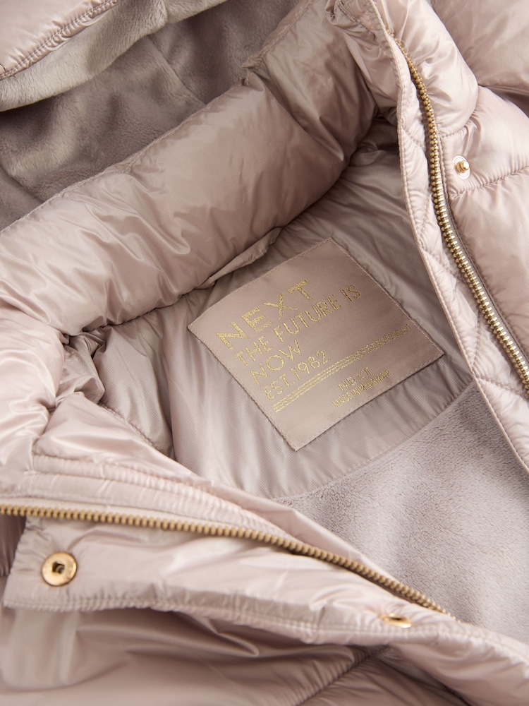Dorado champán - Shower Resistant Two Tone Padded Coat (3-16yrs) - Imagen 9 de 9 Dorado champán - Shower Resistant Two Tone Padded Coat (3-16yrs) - Imagen 9 de 9