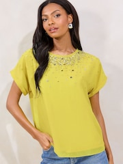 Lipsy Yellow Sequin Detail Printed T-Shirt - Image 1 of 4