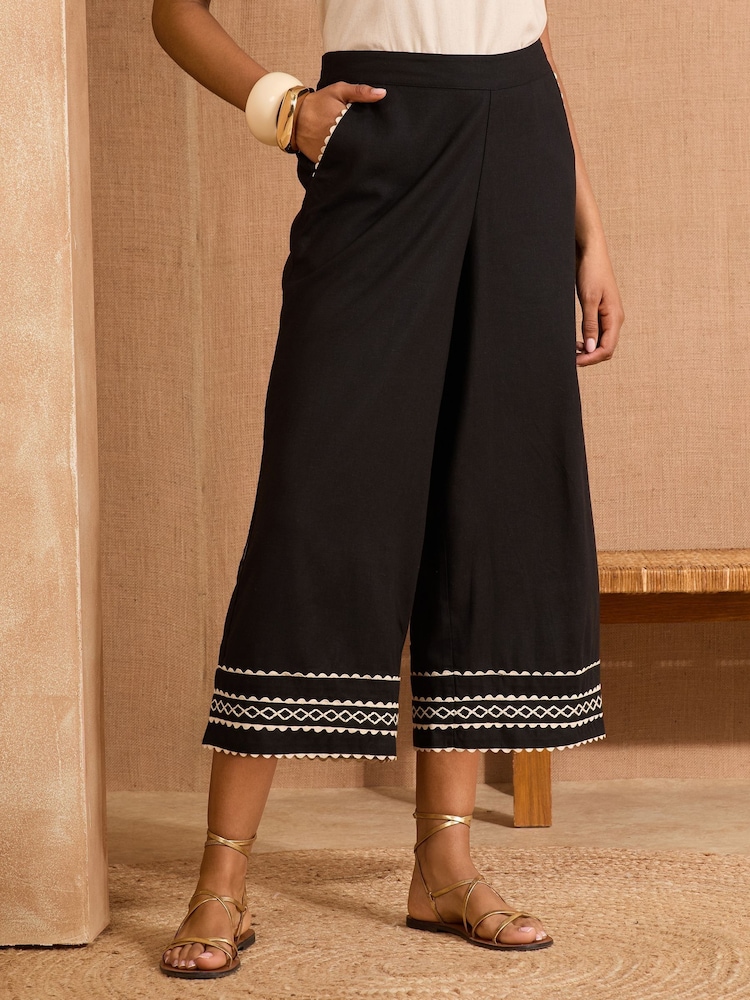 Love & Roses Black Ric Rac Detail Cropped Trousers - Image 1 of 5