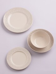 Price & Kensington. Cream Acorn 16 Piece Dinner Set - Image 5 of 7