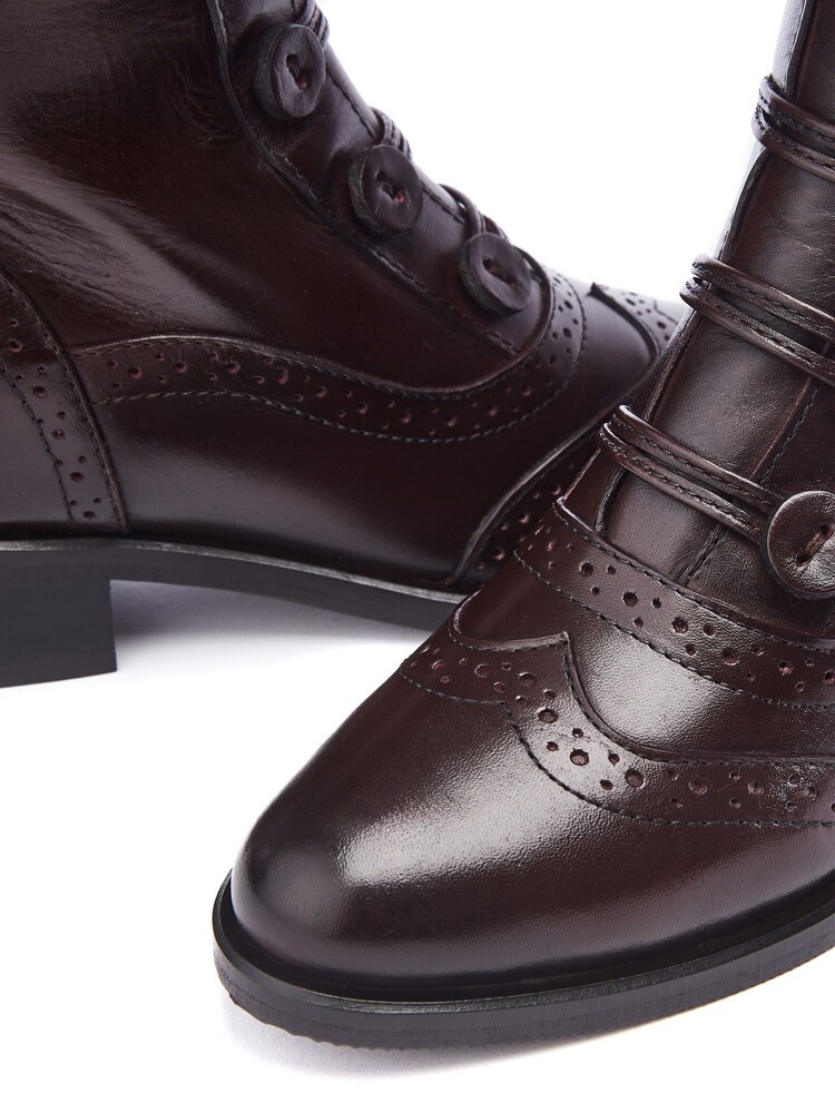 Moda in Pelle Sherice Button Front Brogue Detail Leather Long Boots - Image 4 of 4 Moda in Pelle Sherice Button Front Brogue Detail Leather Long Boots - Image 4 of 4