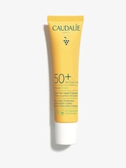 Caudalie Vinosun Very High Protection Fluid 40ml - Image 1 of 5