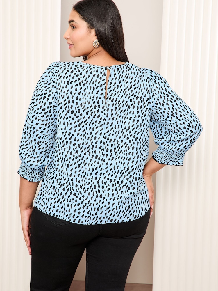 Friends Like These Blue Print Curve 3/4 Sleeve Shirred Cuff Blouse - Image 4 of 4