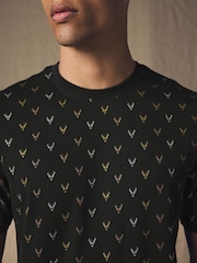 Black/Gold Reindeer Pattern Christmas 100% Cotton T-Shirt - Image 5 of 8