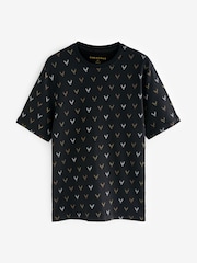 Black/Gold Reindeer Pattern Christmas 100% Cotton T-Shirt - Image 6 of 8