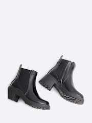 River Island Black Girls Patent Heeled Chelsea Boots - Image 3 of 4