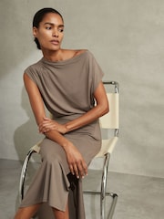 Reiss Mocha Leonore Ruched Jersey Midi Dress - Image 1 of 6