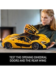 LEGO Technic McLaren P1 Model Car Set for Adults 42172 - Imagen 5 de 8
