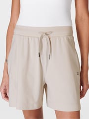 Sweaty Betty Mineral Beige Explorer 5.5" Shorts - Image 3 of 5