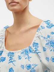VERO MODA Blue Floral Printed Linen Puff Sleeve Top - Image 3 of 5