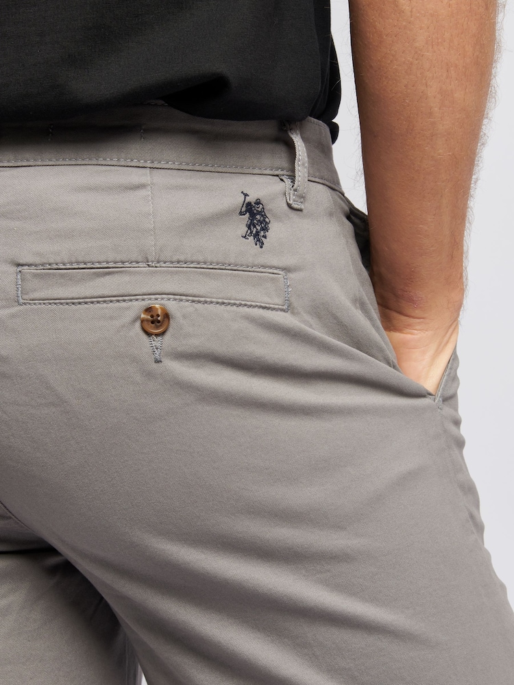 Сірий - U.S. Polo Assn. Класичні чоловічі шорти чинос - Image 2 of 9