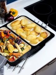 Wham Black 1 x Baker and Salt Two Tone Enamel Dual Oven Tray - Image 2 of 6