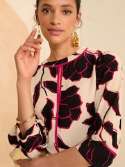 Love & Roses Floral Black/Pink Animal Tipped Crew Neck Long Sleeve Blouse - Image 3 of 4