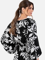 Lovedrobe Balloon Sleeve Thigh Split Black Midi Dress - Image 4 of 4