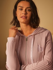 وردي - هودي مزركش بملمس فيسكوز ناعم من B by Ted Baker - صورة 8 من 9
