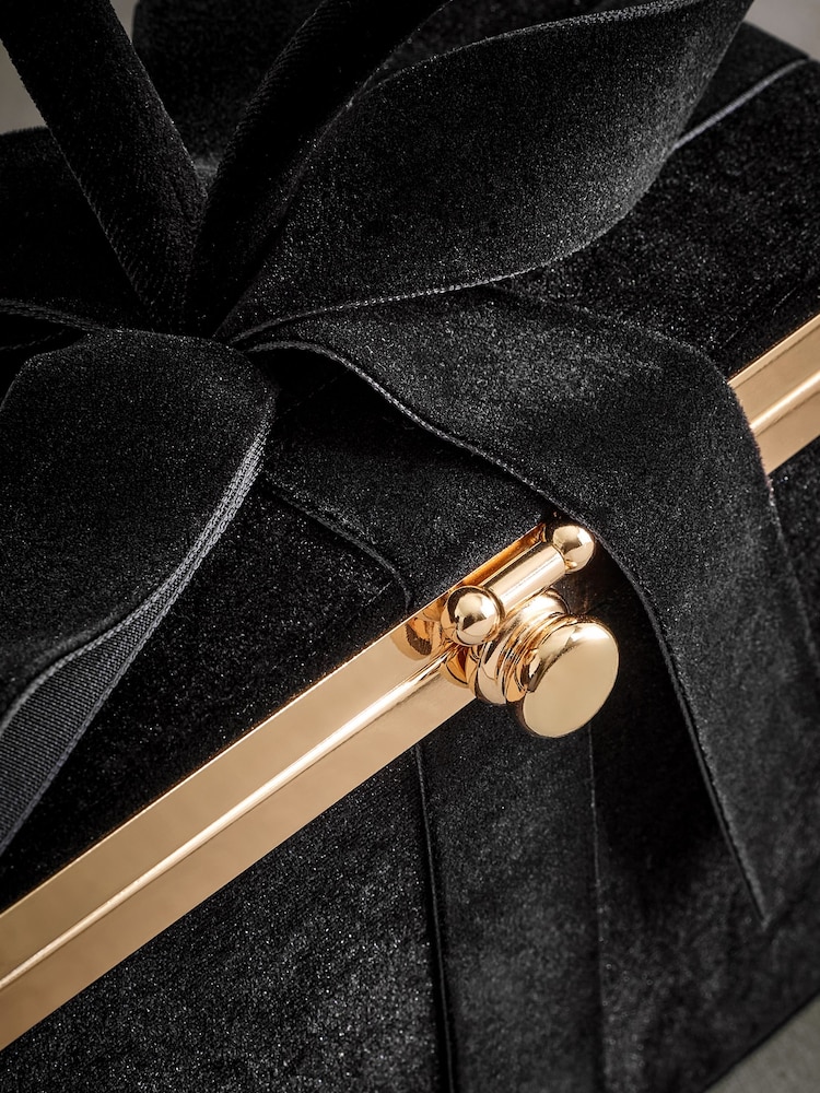 Black Tabitha Simmons Present Bow Box Clutch Bag - Image 11 of 12