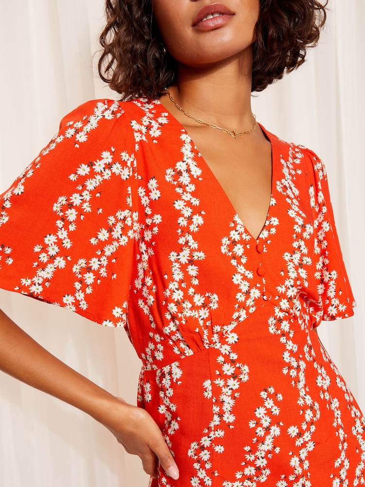 Friends Like These Red Short Sleeve Ruched Front Woven Mini Dress - Image 2 of 4