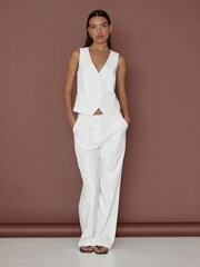 4th & Reckless White Tilde Linen Cross Back Waistcoat - Image 5 of 5